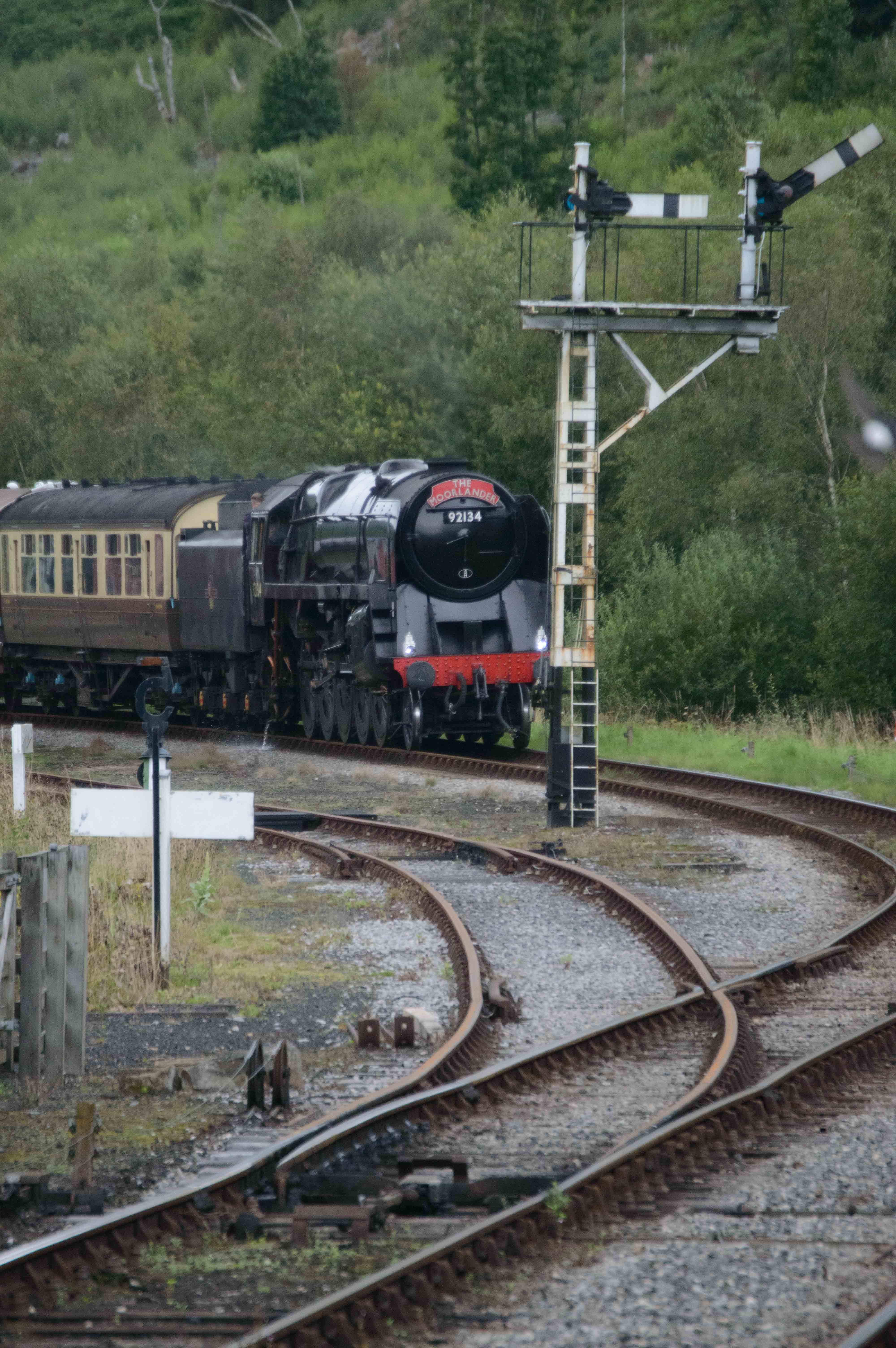 9213 passing Levisham Home Signal